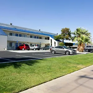 6-north Palm Springs, Ca - North Hotel